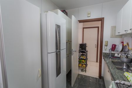 Apartamento à venda com 70m², 2 quartos e 1 vagaCozinha