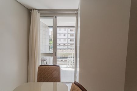 Apartamento à venda com 70m², 2 quartos e 1 vaga Apartamento à venda com 70m², 2 quartos e 1 vagaVaranda da Sala