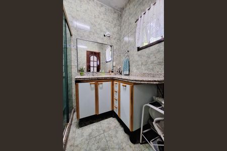 Casa de condomínio à venda com 150m², 3 quartos e 3 vagasBanheiro da Suíte 1