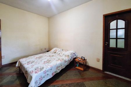 Casa de condomínio à venda com 150m², 3 quartos e 3 vagasSuíte 1