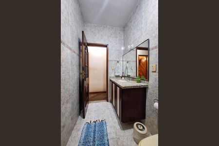 Casa de condomínio à venda com 150m², 3 quartos e 3 vagasBanheiro Social