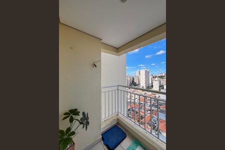 Apartamento à venda com 62m², 2 quartos e 1 vaga Apartamento à venda com 62m², 2 quartos e 1 vagaVaranda
