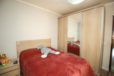 Casa à venda com 105m², 3 quartos e 2 vagas Casa à venda com 105m², 3 quartos e 2 vagasQuarto 1