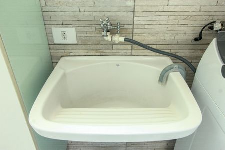 Casa à venda com 105m², 3 quartos e 2 vagas Casa à venda com 105m², 3 quartos e 2 vagasÁrea de Serviço