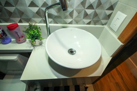 Casa à venda com 105m², 3 quartos e 2 vagas Casa à venda com 105m², 3 quartos e 2 vagasLavabo