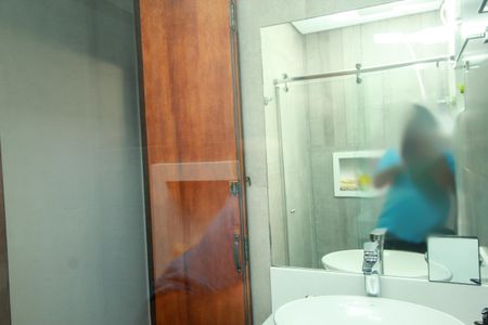 Casa à venda com 105m², 3 quartos e 2 vagas Casa à venda com 105m², 3 quartos e 2 vagasBanheiro Social