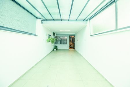 Casa à venda com 105m², 3 quartos e 2 vagas Casa à venda com 105m², 3 quartos e 2 vagasGaragem