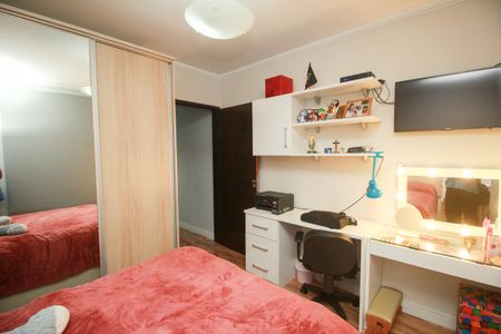 Casa à venda com 105m², 3 quartos e 2 vagas Casa à venda com 105m², 3 quartos e 2 vagasQuarto 1