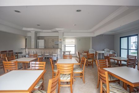 Apartamento à venda com 64m², 2 quartos e 1 vagaÁrea comum - Salão de festas