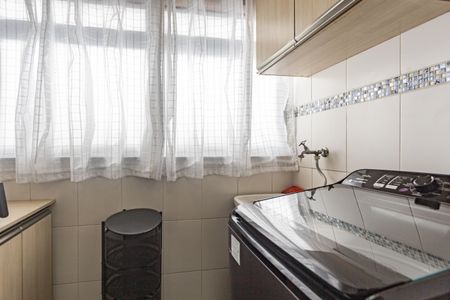 Apartamento à venda com 64m², 2 quartos e 1 vagaÁrea de Serviço