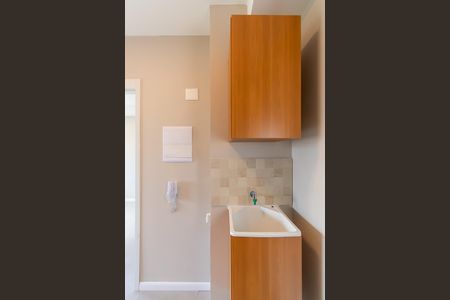 Casa à venda com 29m², 1 quarto e sem vagaÁrea de Serviço