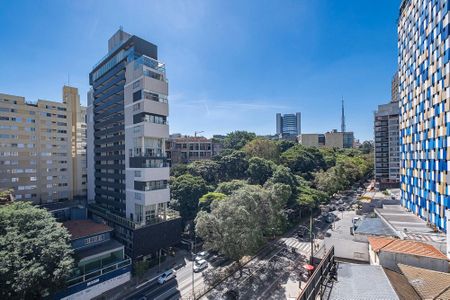 Apartamento à venda com 210m², 3 quartos e 2 vagasÁrea de Serviço - Vista