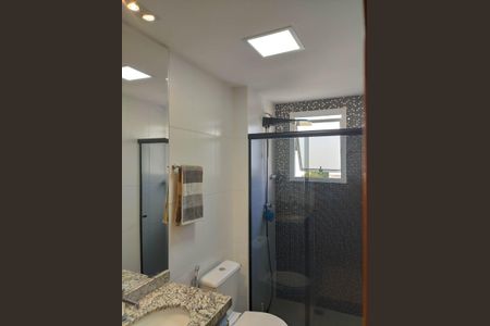 Banheiro de apartamento à venda com 2 quartos, 65m² em Buritis, Belo Horizonte