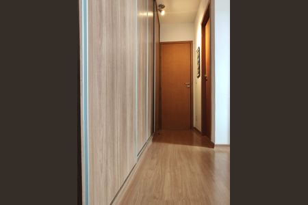 Apartamento à venda com 65m², 2 quartos e 1 vaga Apartamento à venda com 65m², 2 quartos e 1 vagaCorredor