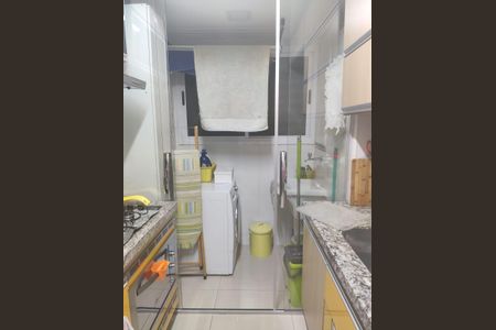 Cozinha de apartamento à venda com 2 quartos, 65m² em Buritis, Belo Horizonte