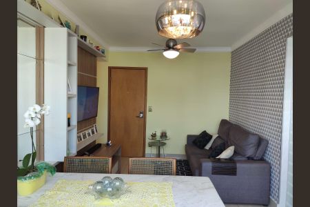 Sala de apartamento à venda com 2 quartos, 65m² em Buritis, Belo Horizonte