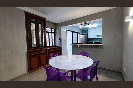 Casa à venda com 220m², 3 quartos e 2 vagasCopa