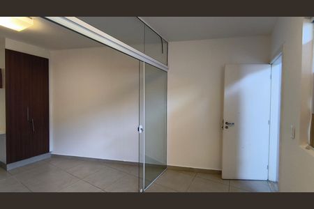 Casa à venda com 220m², 3 quartos e 2 vagasEdícula