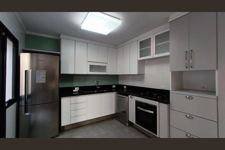 Casa à venda com 220m², 3 quartos e 2 vagasCozinha