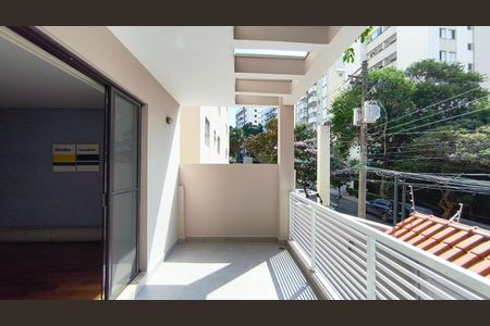 Casa à venda com 220m², 3 quartos e 2 vagasVaranda da Sala