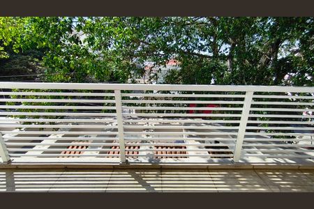 Casa à venda com 220m², 3 quartos e 2 vagasVaranda do Quarto