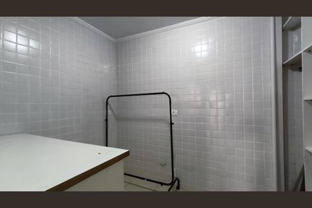 Casa à venda com 220m², 3 quartos e 2 vagasÁrea de Serviço