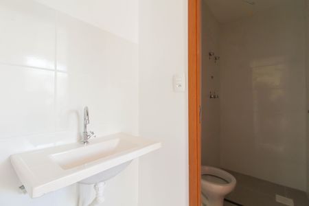 Apartamento para alugar com 49m², 2 quartos e 1 vaga Apartamento para alugar com 49m², 2 quartos e 1 vagaBanheiro