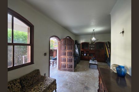 Casa à venda com 250m², 7 quartos e 3 vagas