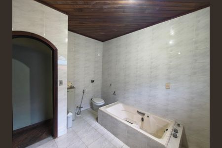 Casa à venda com 250m², 7 quartos e 3 vagas