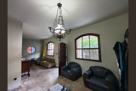 Casa à venda com 250m², 7 quartos e 3 vagas