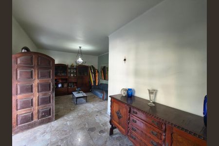 Casa à venda com 250m², 7 quartos e 3 vagas