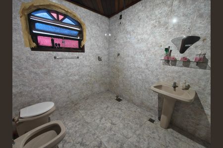 Casa à venda com 250m², 7 quartos e 3 vagas