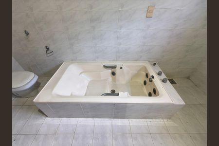 Casa à venda com 250m², 7 quartos e 3 vagas