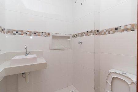 Apartamento para alugar com 49m², 2 quartos e sem vagaBanheiro da SuíteBanheiro 