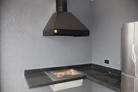 Apartamento para alugar com 45m², 2 quartos e 1 vagaÁrea comum - Churrasqueira