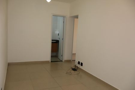 Sala de apartamento para alugar com 2 quartos, 45m² em Vila Fernandes, São Paulo
