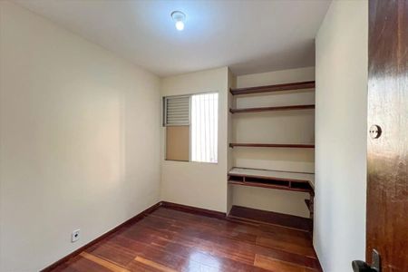 Apartamento à venda com 85m², 3 quartos e 2 vagasQuarto 