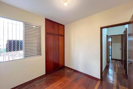 Apartamento à venda com 85m², 3 quartos e 2 vagasQuarto 