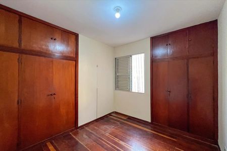 Apartamento à venda com 85m², 3 quartos e 2 vagasQuarto 