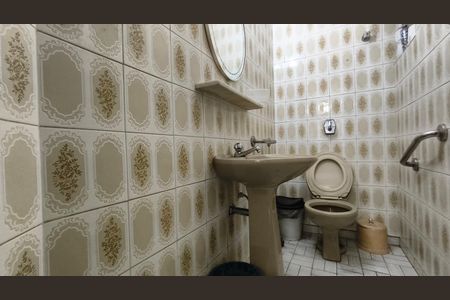 Casa para alugar com 212m², 3 quartos e 2 vagasLavabo