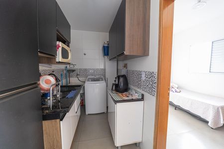 Apartamento à venda com 46m², 2 quartos e 1 vagaCozinha e Área de Serviço