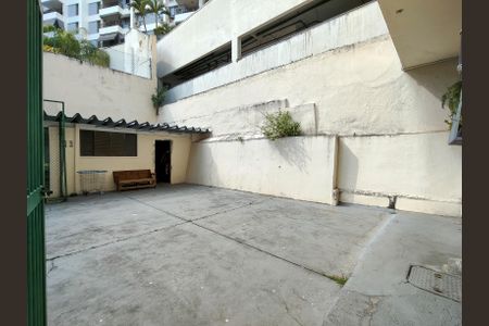 Apartamento à venda com 42m², 1 quarto e sem vagaÁrea comum - Playground