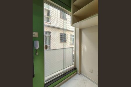 Apartamento à venda com 42m², 1 quarto e sem vagaSala