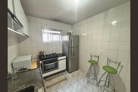 Apartamento à venda com 48m², 2 quartos e sem vaga Apartamento à venda com 48m², 2 quartos e sem vagaCozinha