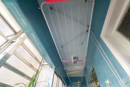 Apartamento à venda com 70m², 2 quartos e 1 vagaÁrea de Serviço