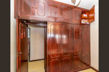 Apartamento à venda com 70m², 2 quartos e 1 vagaQuarto 1 - Armários