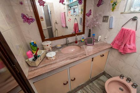 Apartamento à venda com 70m², 2 quartos e 1 vagaBanheiro