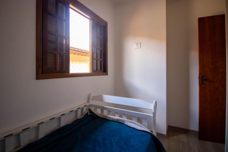 Casa à venda com 173m², 3 quartos e 2 vagasQuarto 2