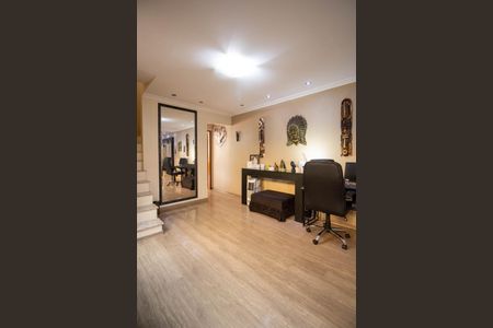 Casa à venda com 173m², 3 quartos e 2 vagasSala 