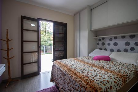 Casa à venda com 173m², 3 quartos e 2 vagasSuíte 